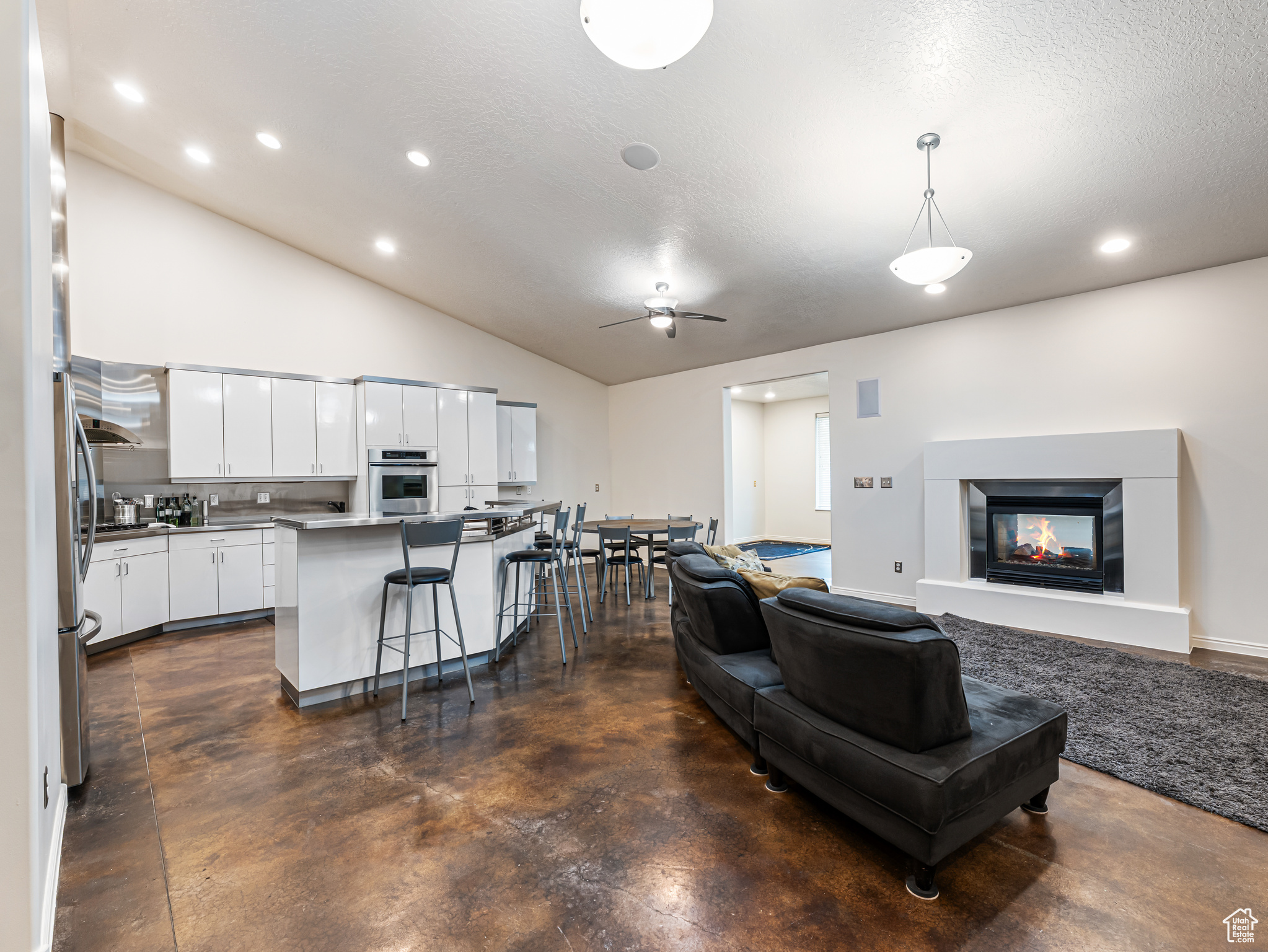 WILD WILLOW - Residential