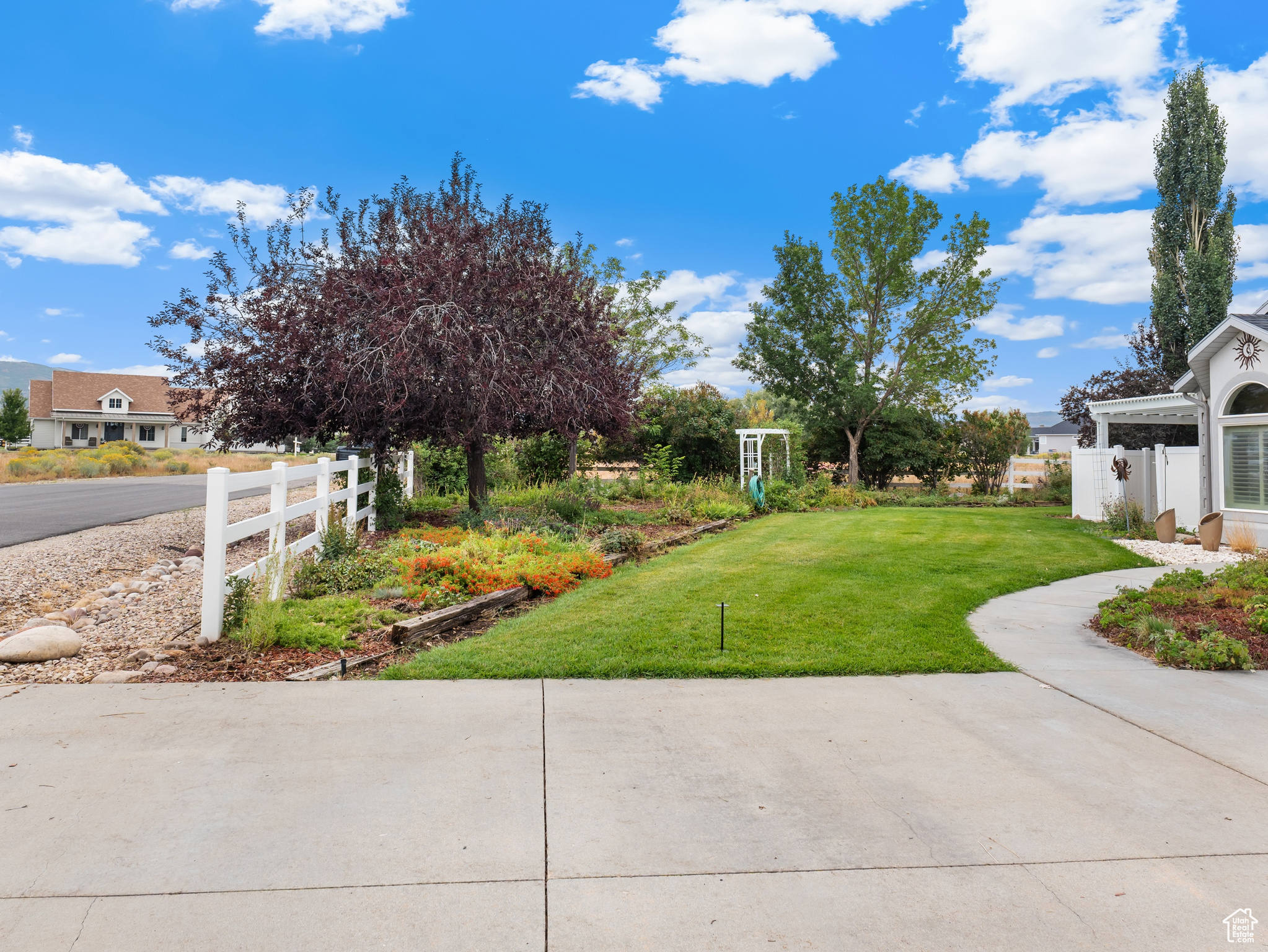 WILD WILLOW - Residential