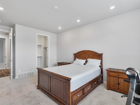 Tiny photo for 6044 W 11800 S, South Jordan, UT 84009 (MLS # 2182168)