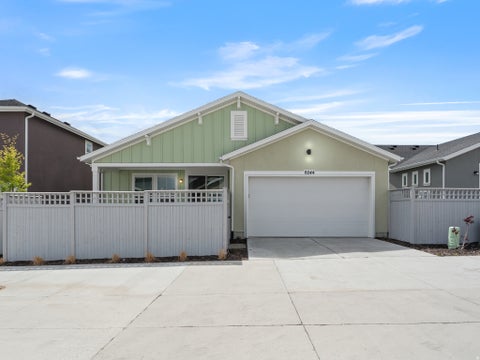 Tiny photo for 6044 W 11800 S, South Jordan, UT 84009 (MLS # 2182168)