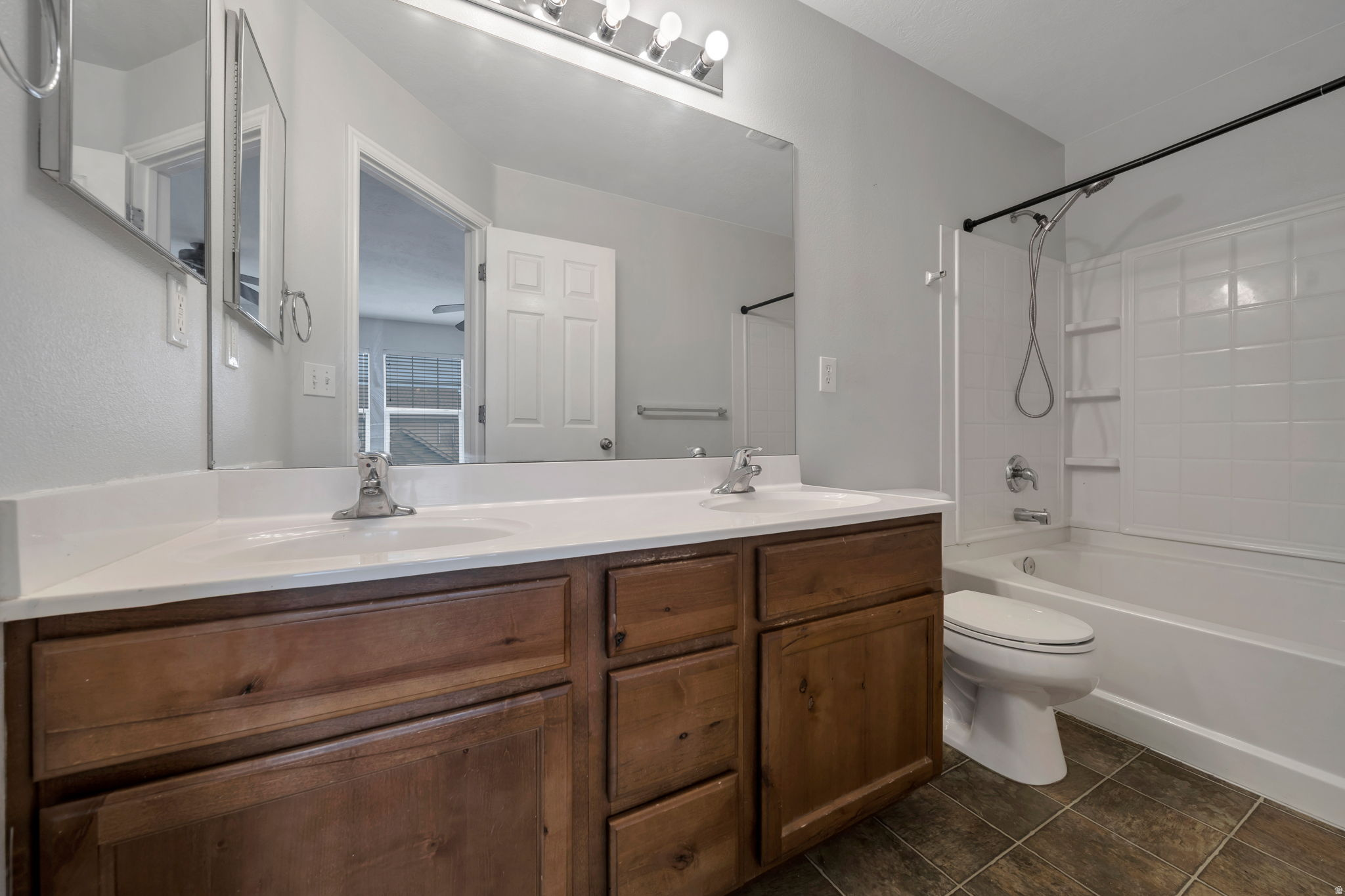 MEADOWS - Residential