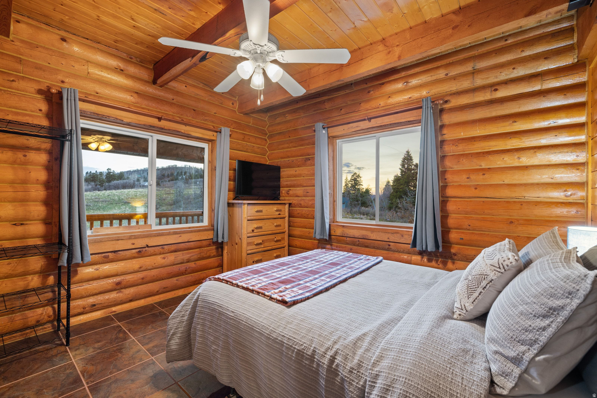 FOREST MEADOWS - Residential