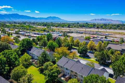 Tiny photo for 928 INDEPENDENCE AVE, Provo, UT 84604 (MLS # 2184241)