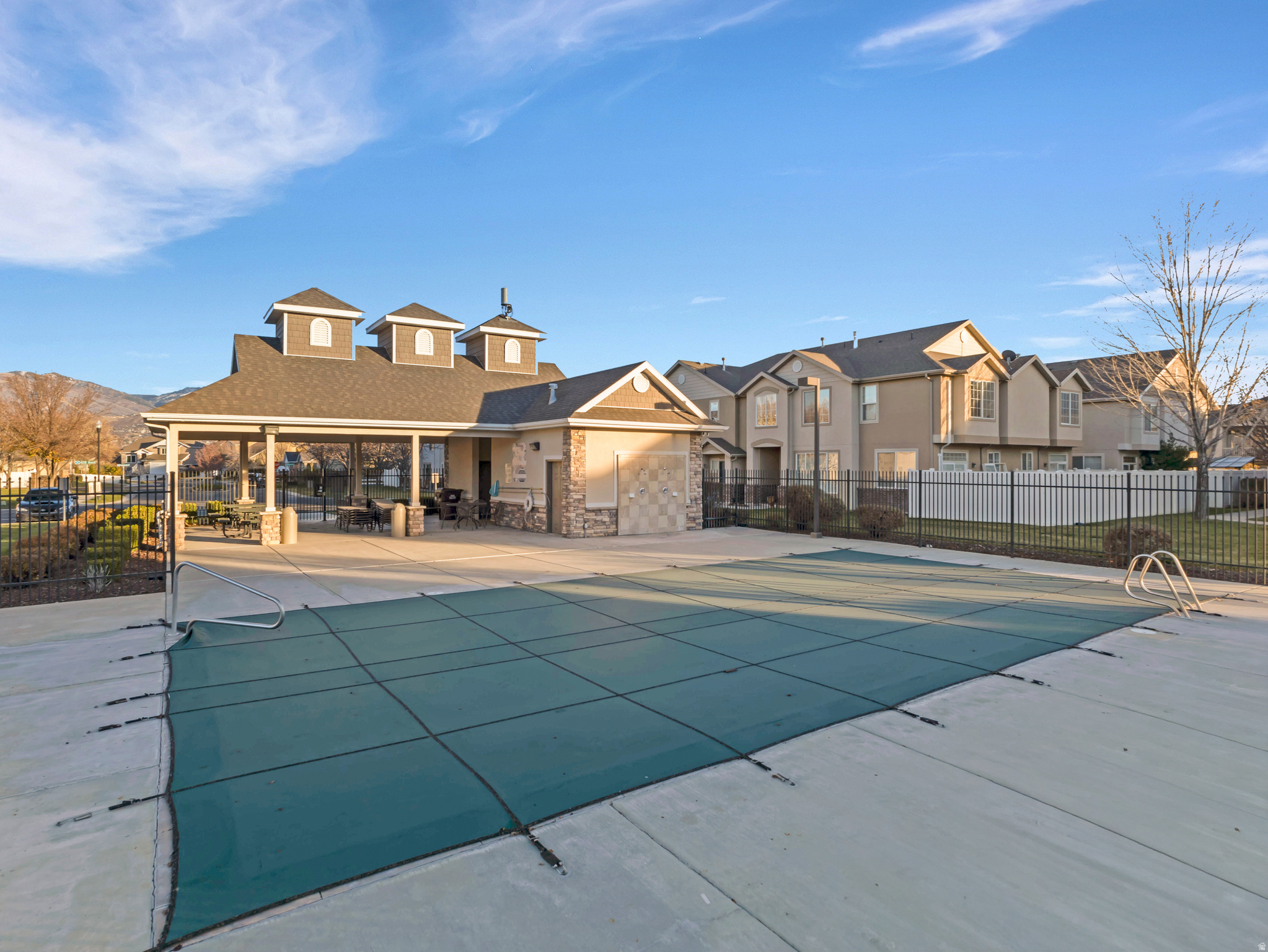 COVENTRY AT FOXBORO - Residential