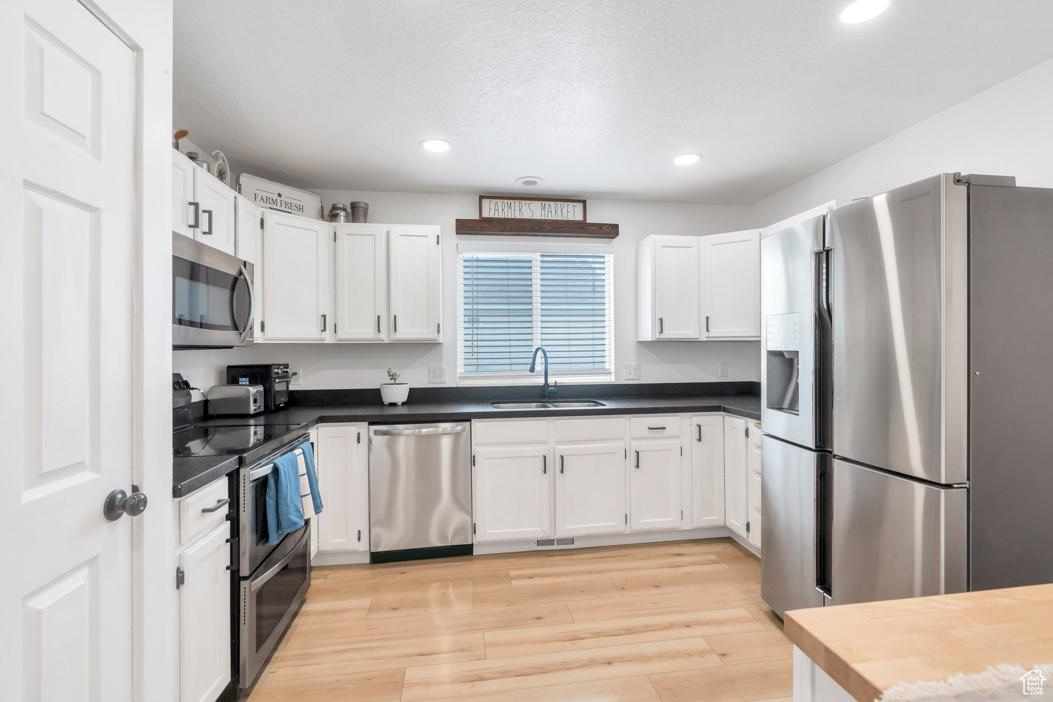 1727 E Dove Way Way, Eagle Mountain, Utah image 9