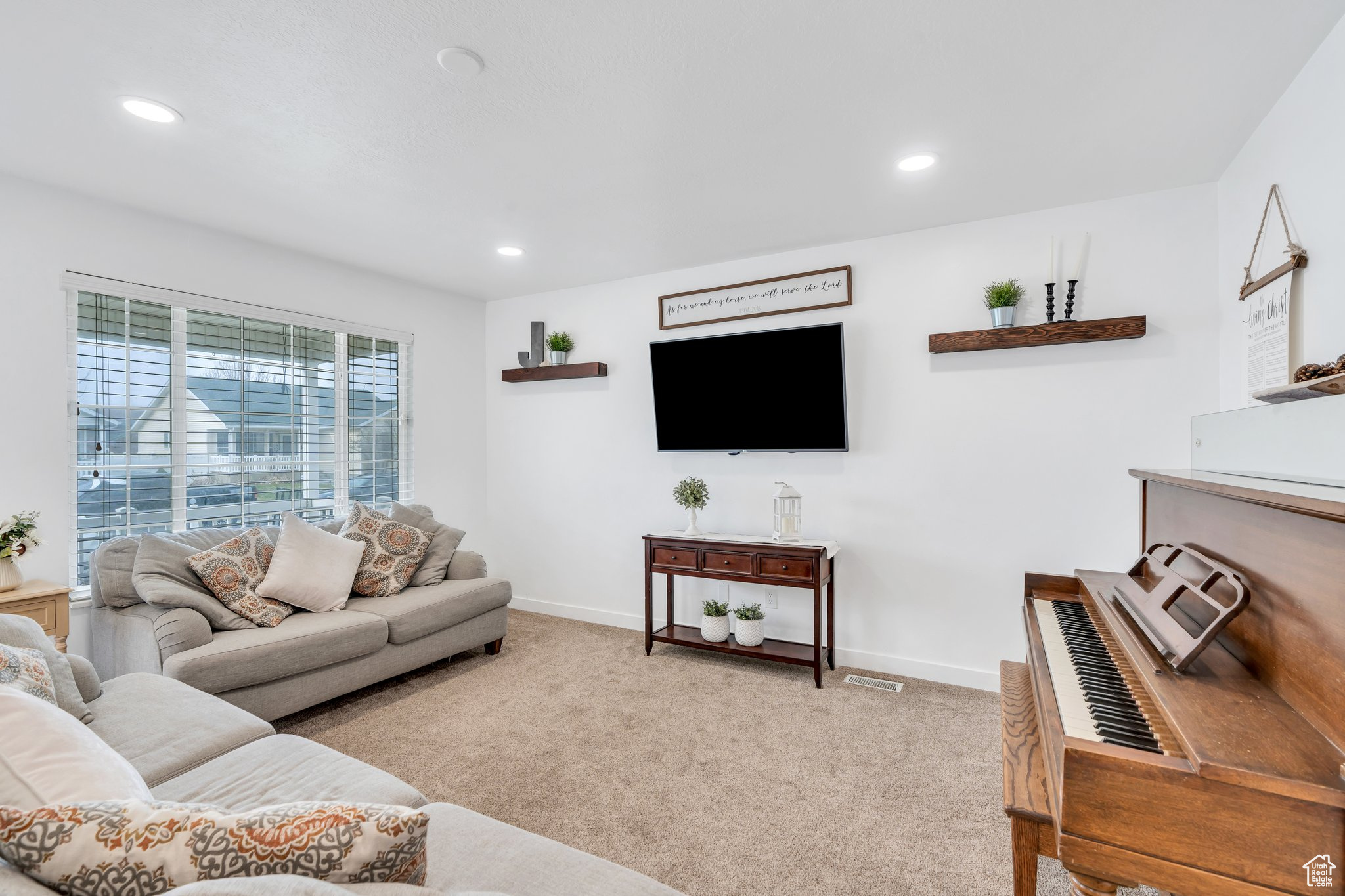 1727 E Dove Way Way, Eagle Mountain, Utah image 4