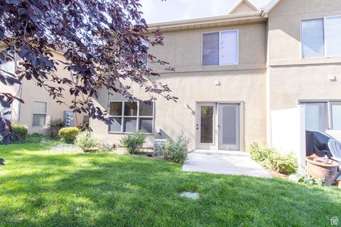 Tiny photo for 6793 S SIENNA LN, Midvale, UT 84047 (MLS # 2115769)