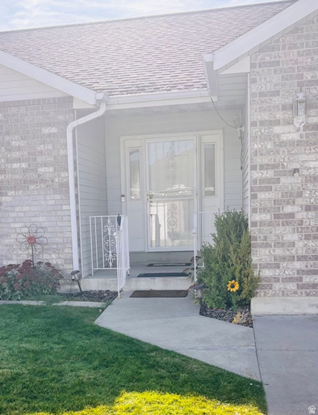 Photo of 648 E 1280 N, Logan, UT 84341 (MLS # 2121035)