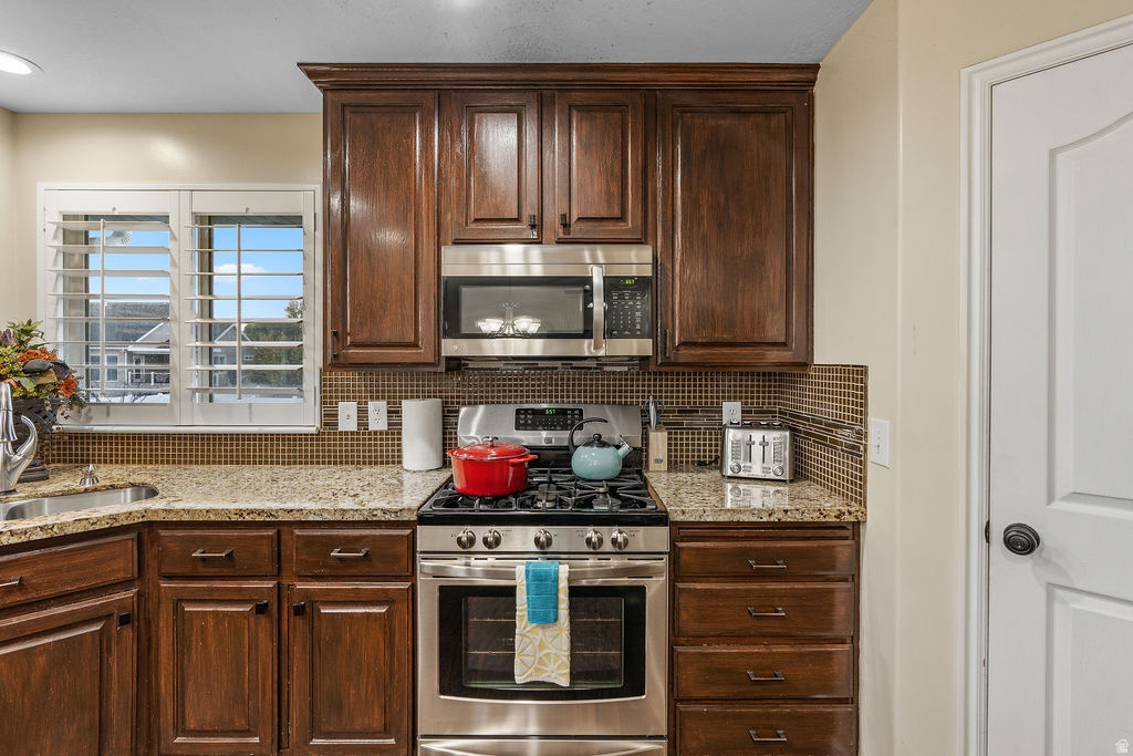 LINKS AT RIVERBEND - Residential