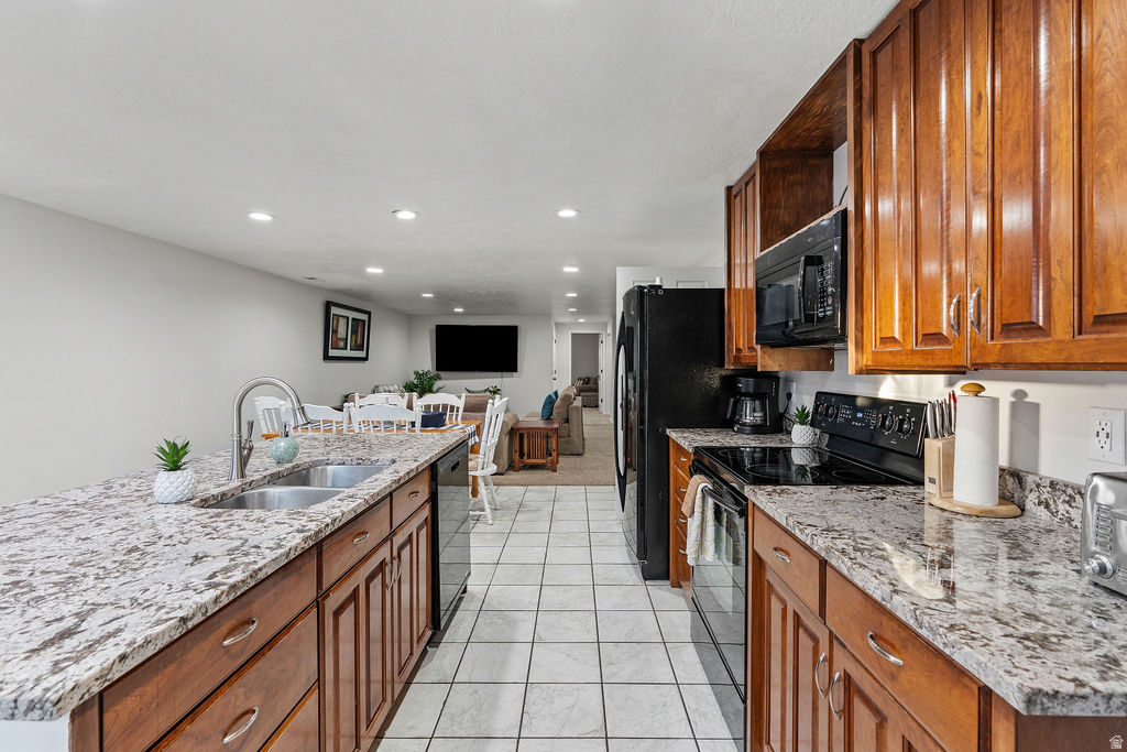 LINKS AT RIVERBEND - Residential