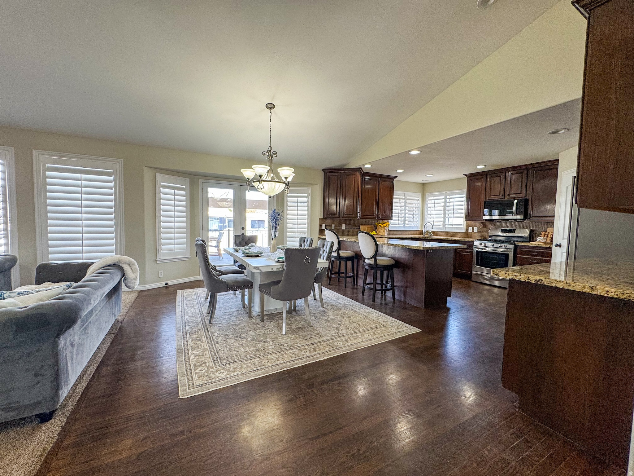 LINKS AT RIVERBEND - Residential