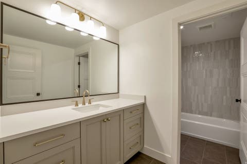 Tiny photo for 39 N HAYFIELD CIR, Kaysville, UT 84037 (MLS # 2173396)