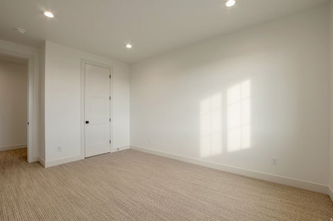Tiny photo for 39 N HAYFIELD CIR, Kaysville, UT 84037 (MLS # 2173396)