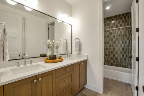 Tiny photo for 39 N HAYFIELD CIR, Kaysville, UT 84037 (MLS # 2173396)