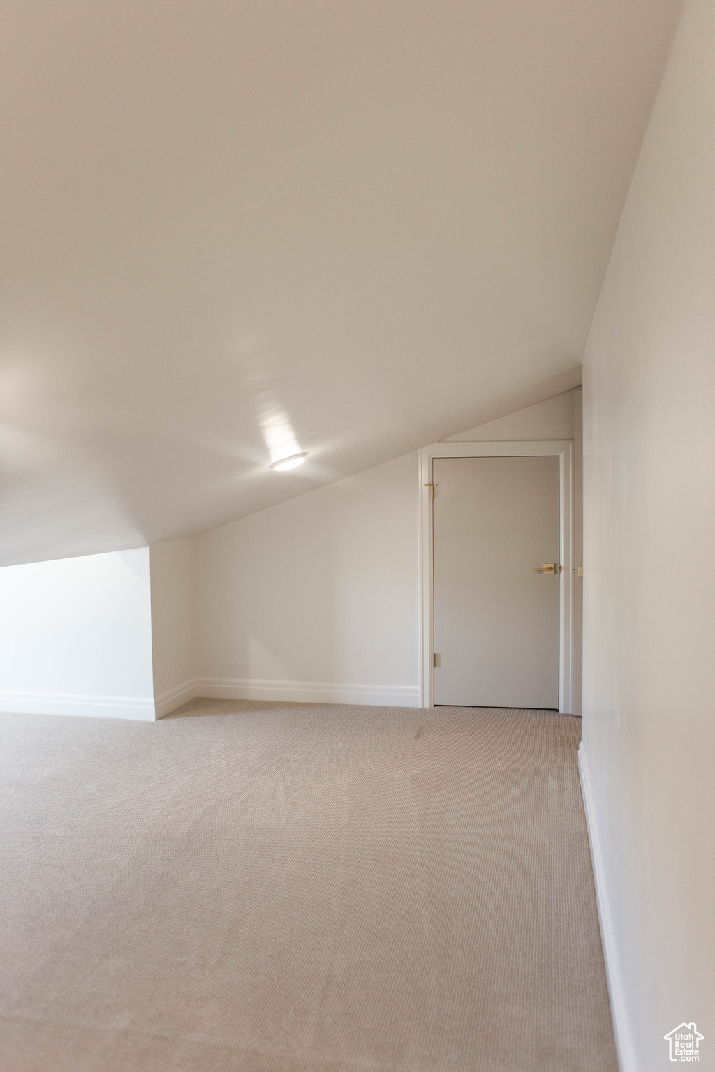 QUEENSRIDGE - Residential