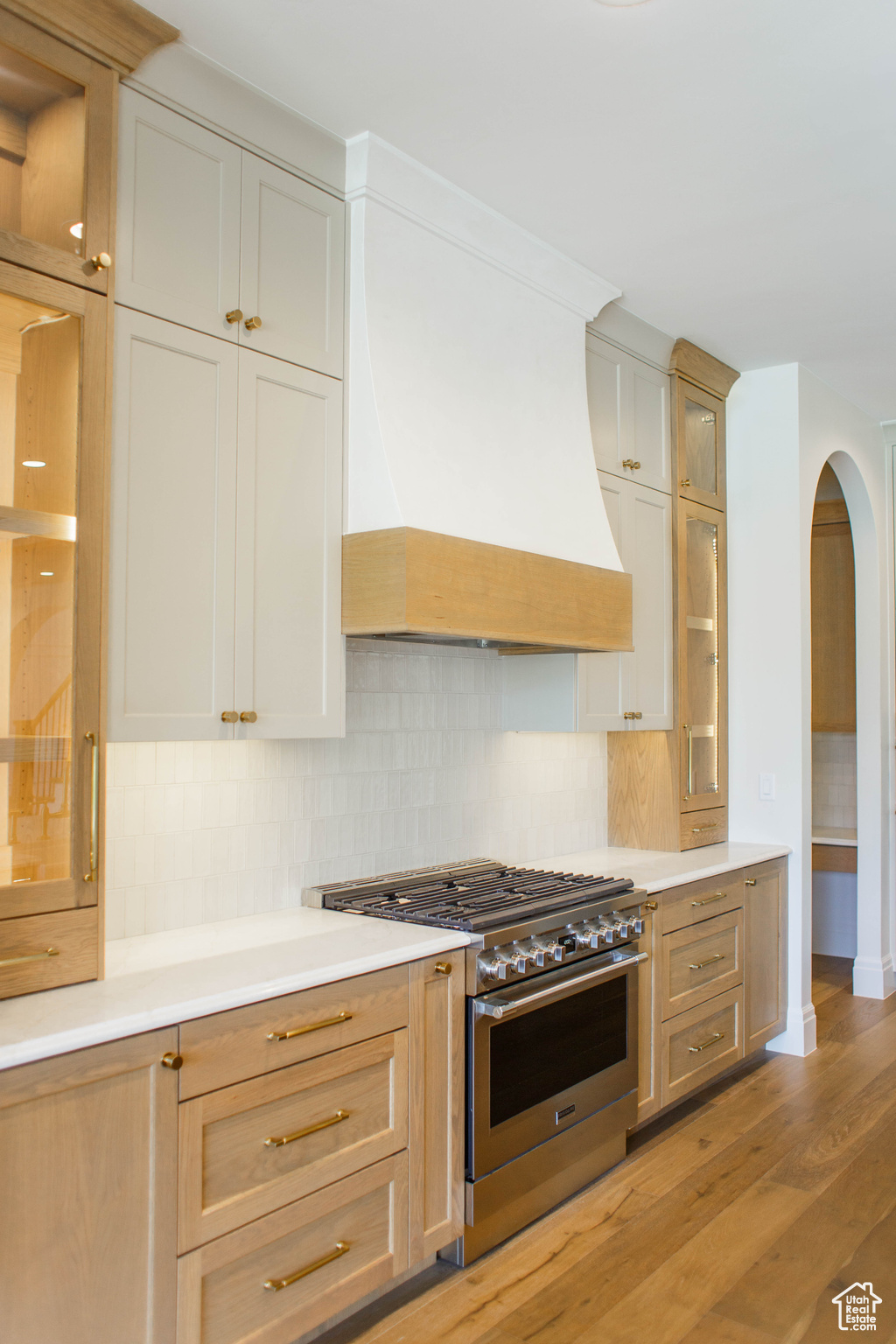 QUEENSRIDGE - Residential