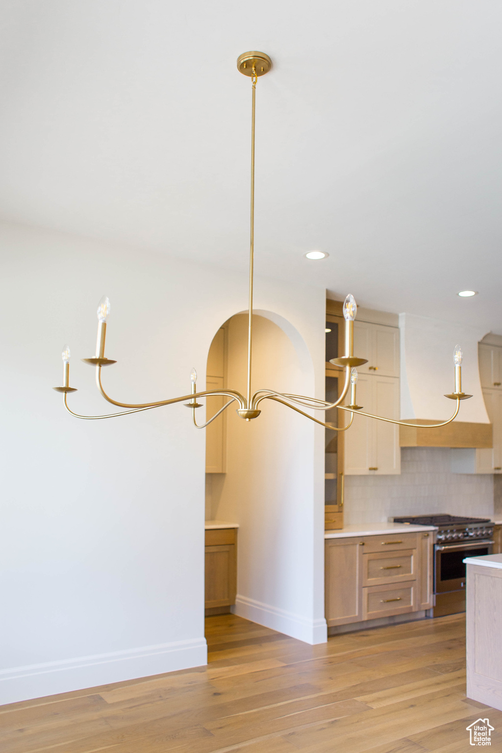 QUEENSRIDGE - Residential