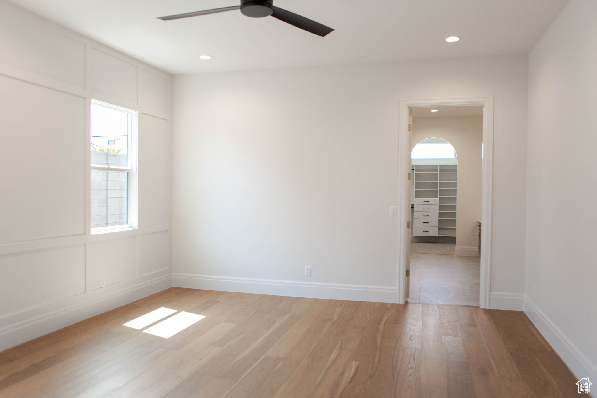 QUEENSRIDGE - Residential
