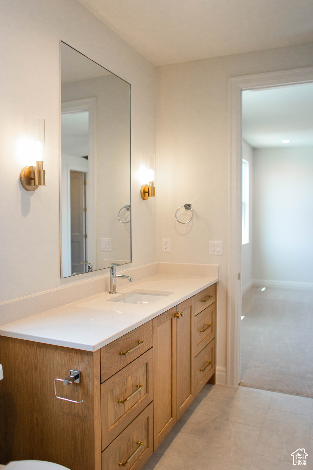 QUEENSRIDGE - Residential