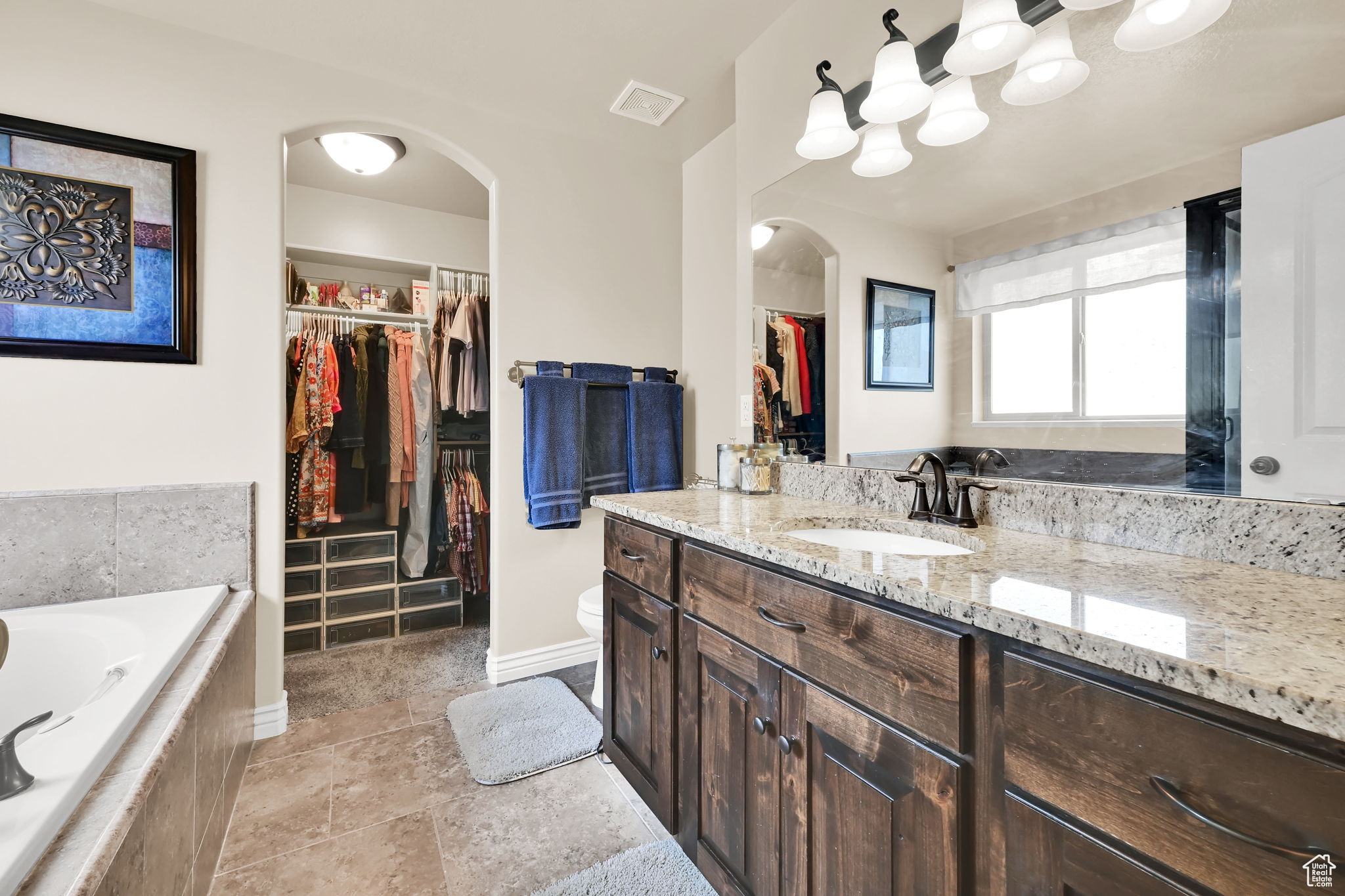 Hooper, Utah 84315, United States, 3 Bedrooms Bedrooms, ,2 BathroomsBathrooms,Residential,Active,91435