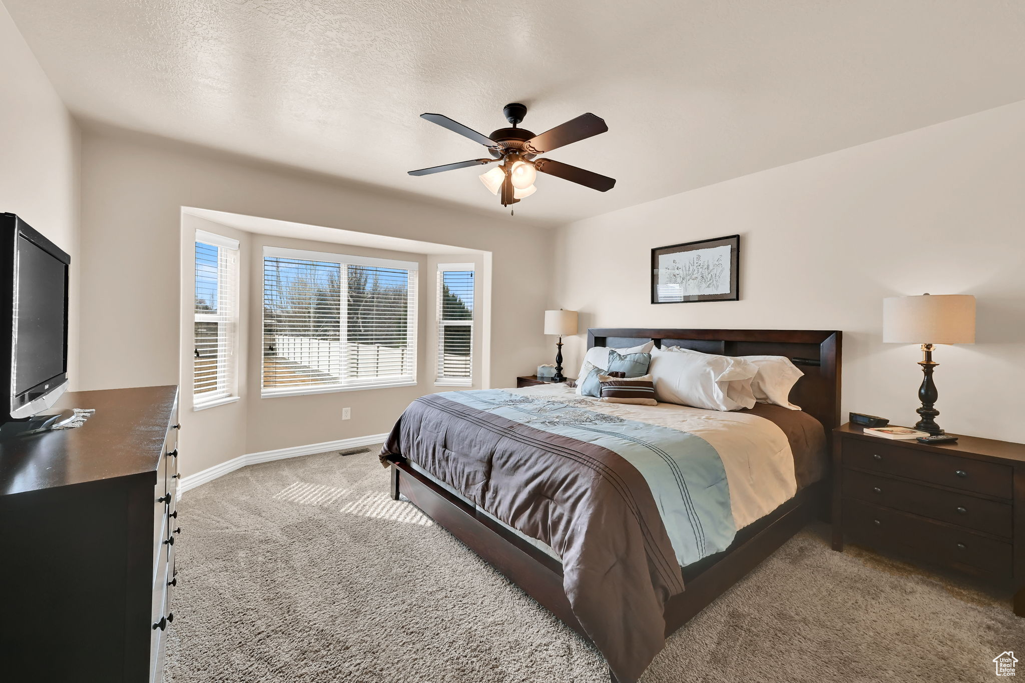 Hooper, Utah 84315, United States, 3 Bedrooms Bedrooms, ,2 BathroomsBathrooms,Residential,Active,91435