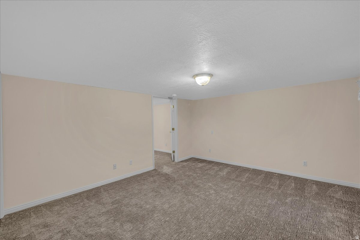 KINGS ROW EST 1 - Residential