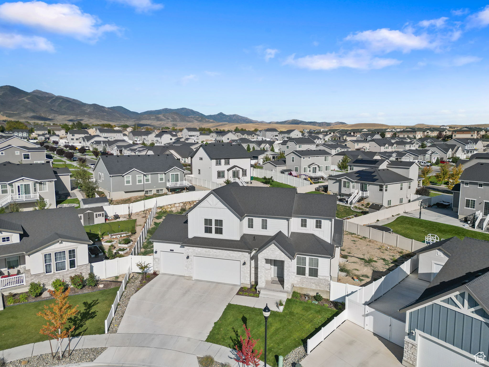 OAKRIDGE PARK 503 - Residential
