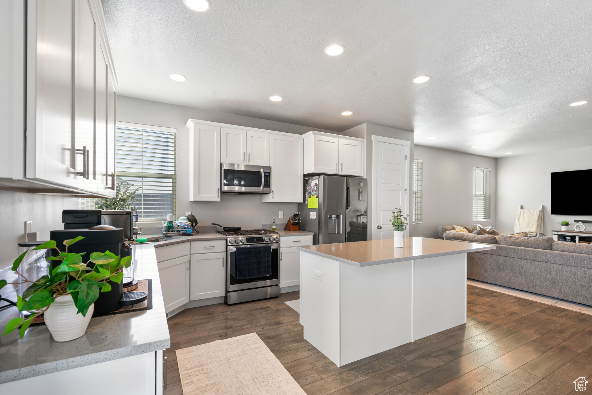 OAKRIDGE PARK 503 - Residential