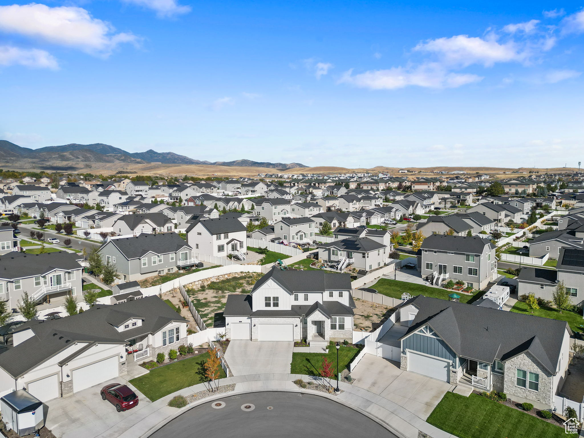 OAKRIDGE PARK 503 - Residential