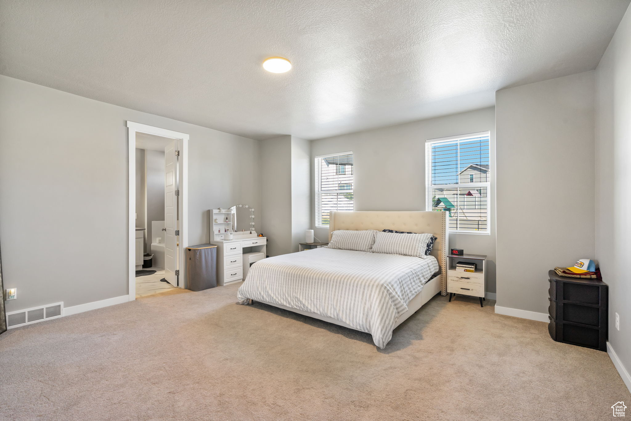 OAKRIDGE PARK 503 - Residential