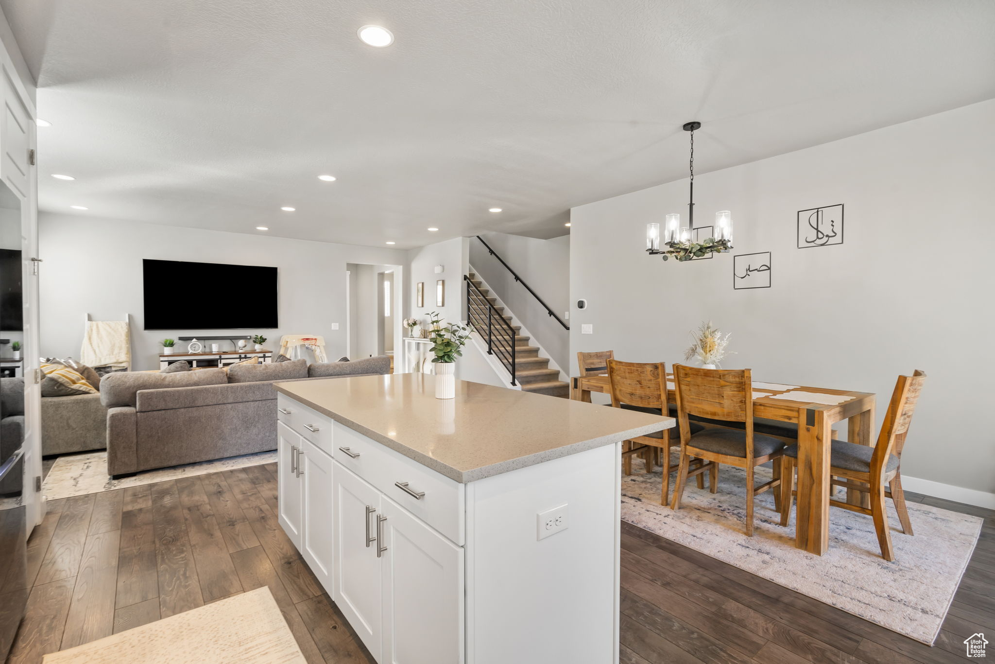 OAKRIDGE PARK 503 - Residential