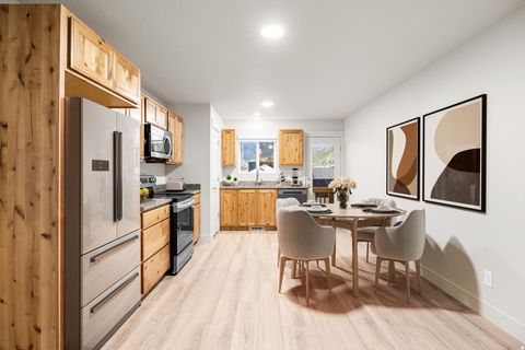 Tiny photo for 3882 S POWDERWOOD LN #224, Mapleton, UT 84664 (MLS # 2125913)