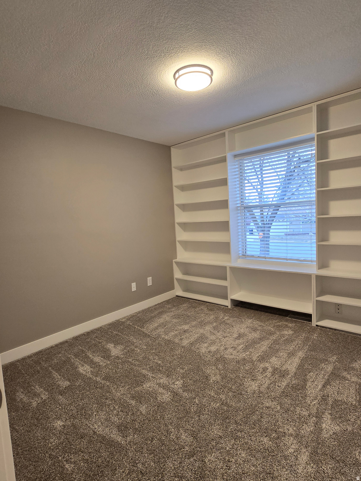 FOX HOLLOW SUB - Residential