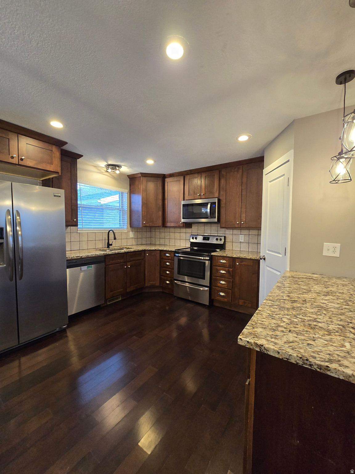 FOX HOLLOW SUB - Residential