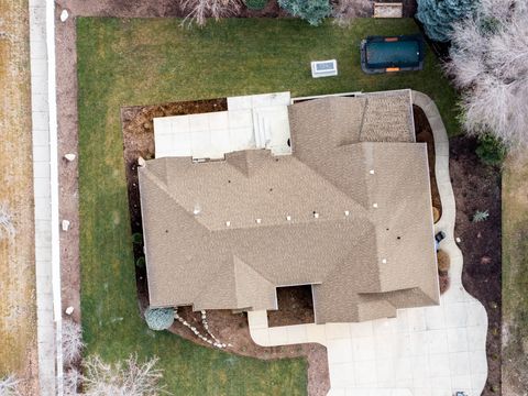 Tiny photo for 943 CREEKSIDE CT, Farmington, UT 84025 (MLS # 2136700)