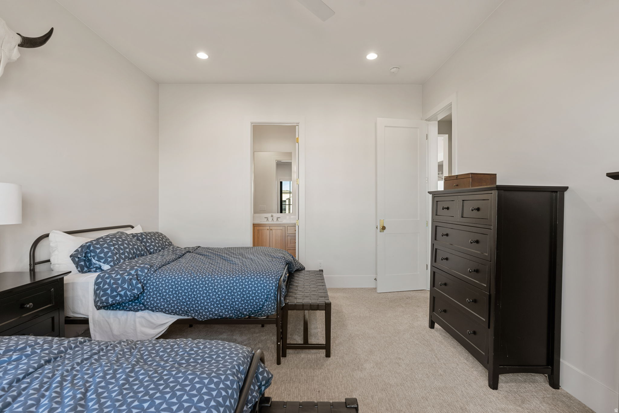 OAK GROVE MEADOWS - Residential