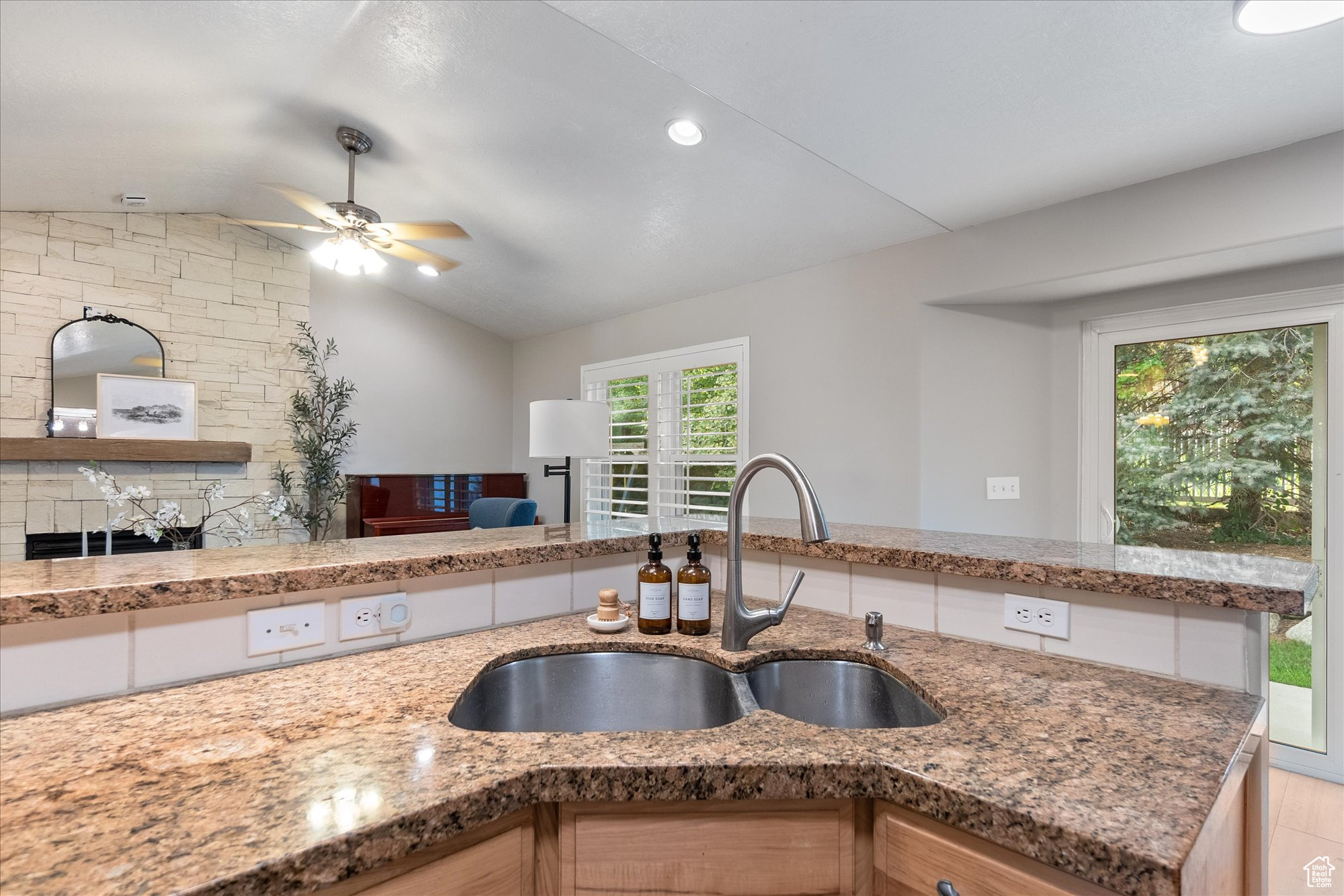 SOUTH MOUNTAIN PH 1 AMD - Residential