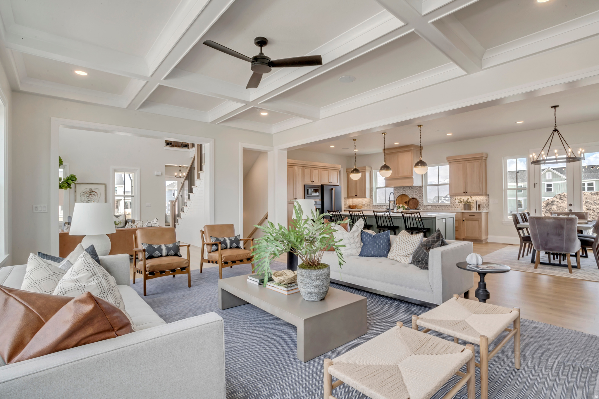 BEACON POINTE - Residential