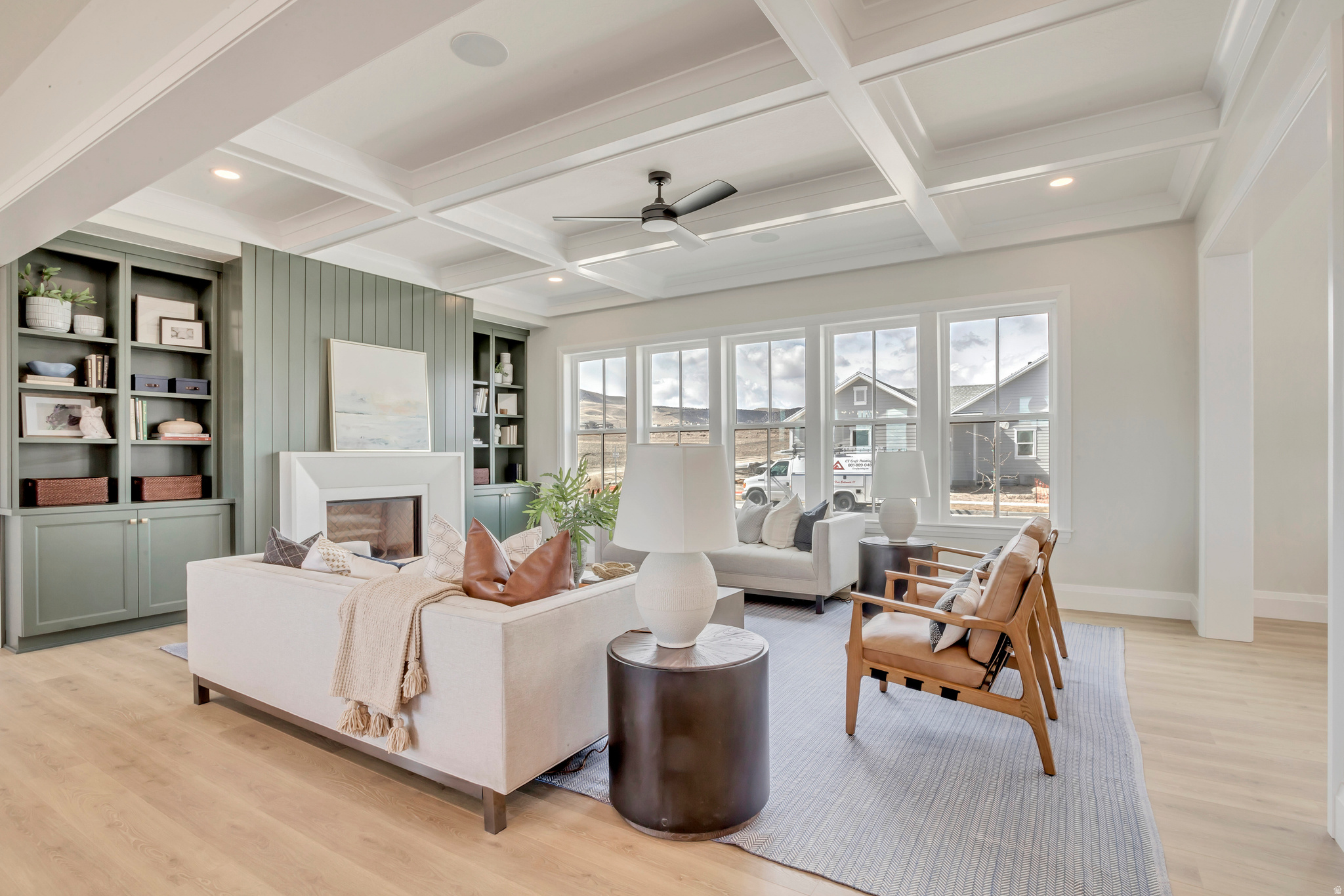 BEACON POINTE - Residential