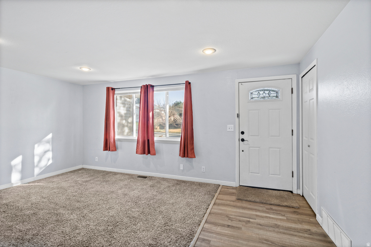 WESTLAKE - Residential