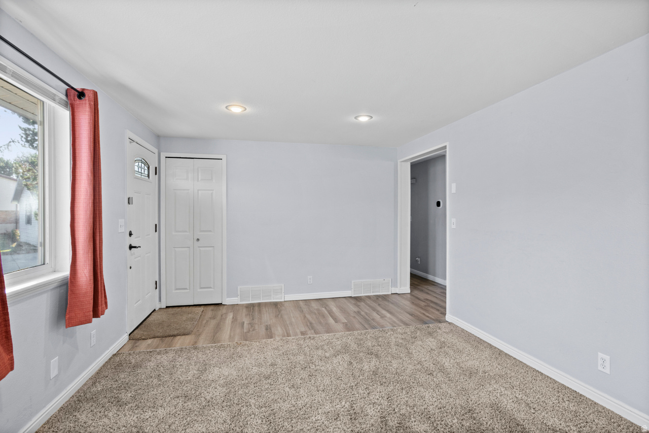 WESTLAKE - Residential