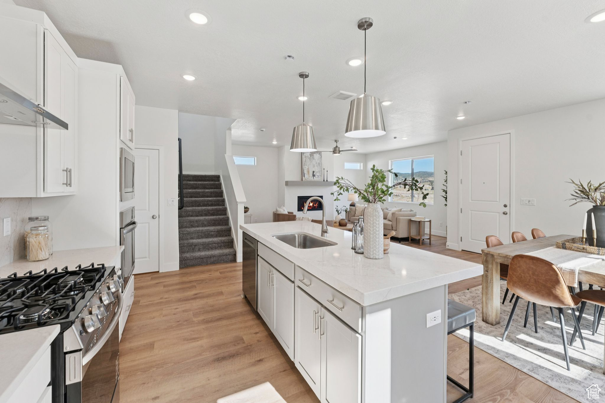 SILVER CREEK - Residential