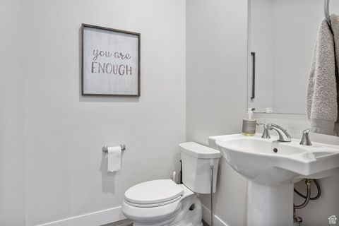 Tiny photo for 5502 N VALLEY VIEW RD W, Lehi, UT 84043 (MLS # 2099007)