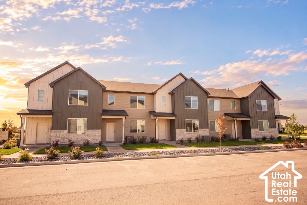 Photo of 816 ALTURA VISTA LN, Logan, UT 84321 (MLS # 2187070)