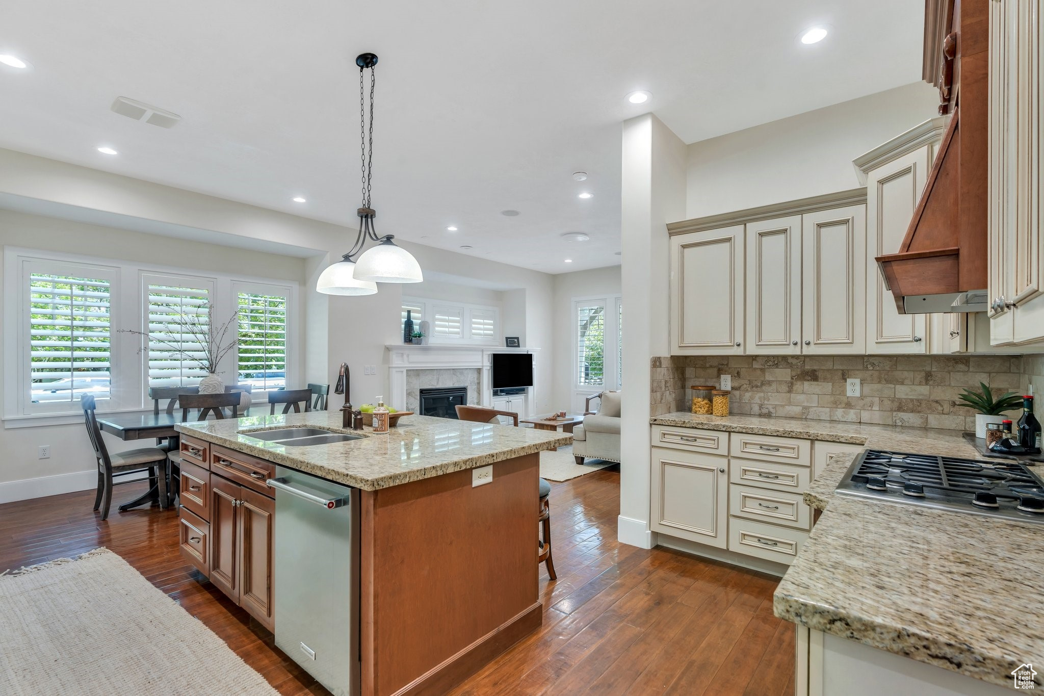 11133 S Topview Rd, South Jordan, Utah image 3