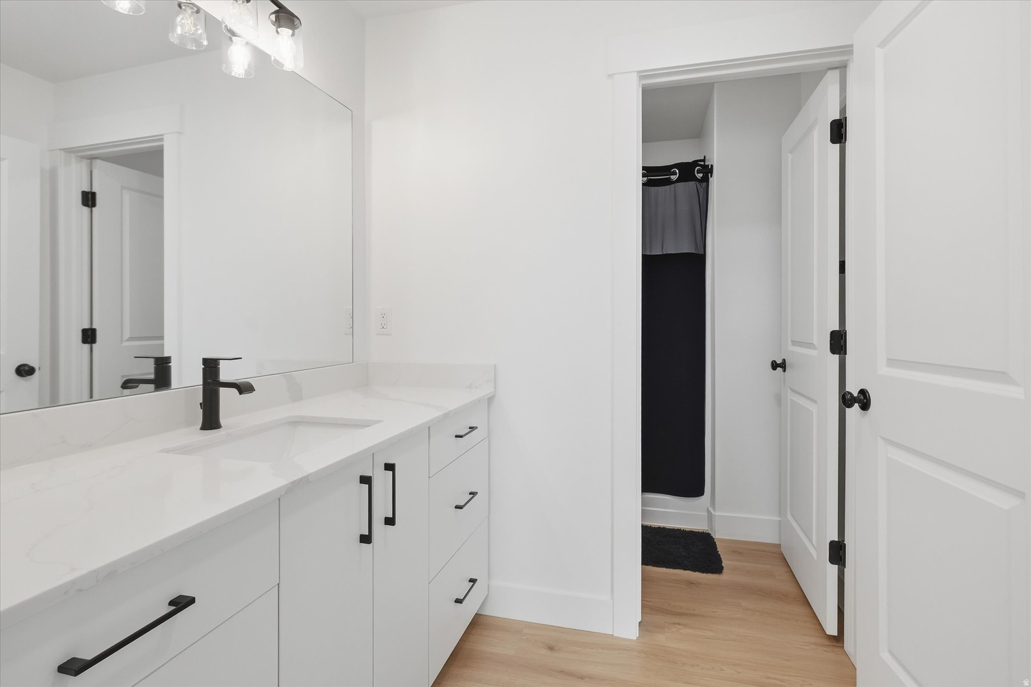 GOLDEN FOREST - Residential