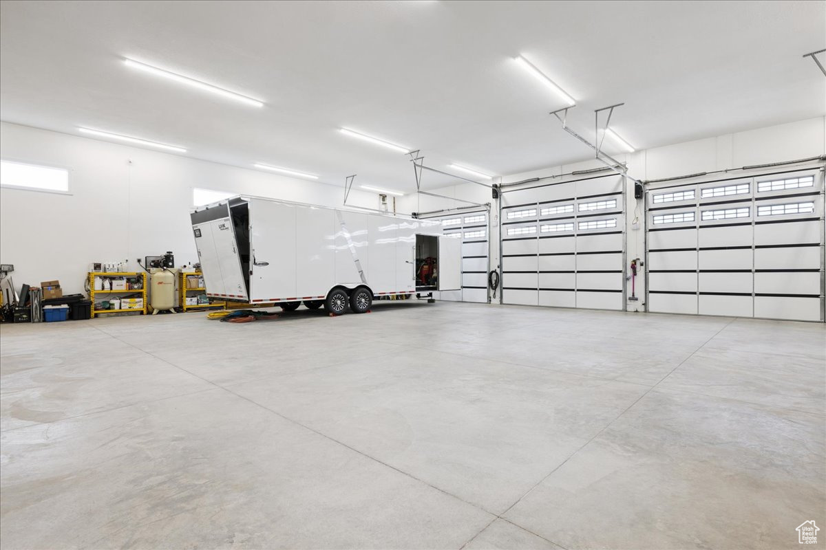 CHAPARRAL ESTATES 8TH ADDITION - Residential