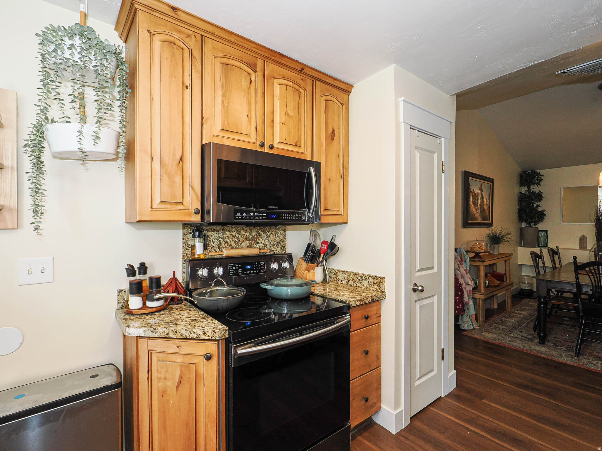 MEADOW GREEN FARMS - Residential