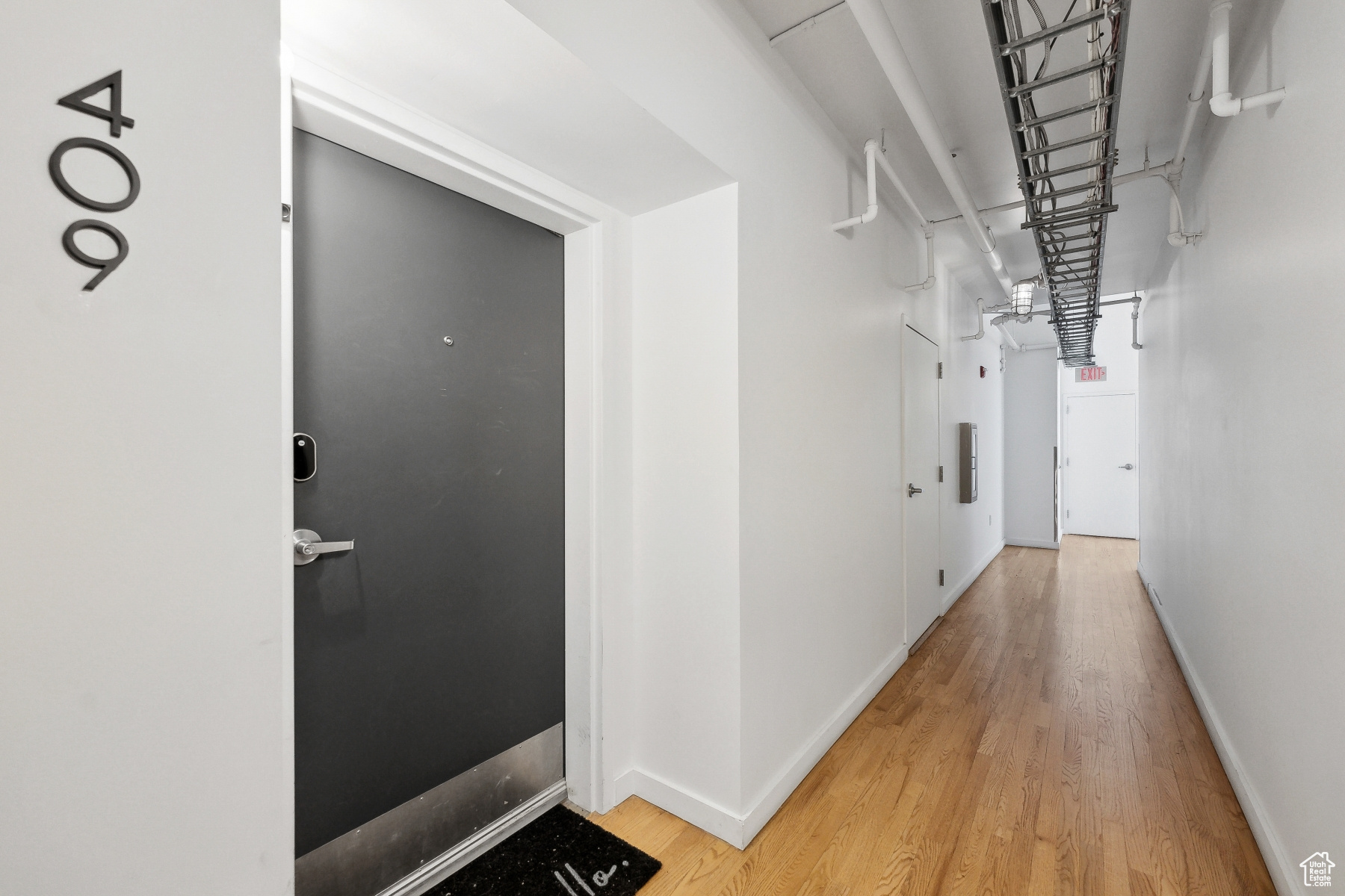 BROADWAY LOFTS - Residential
