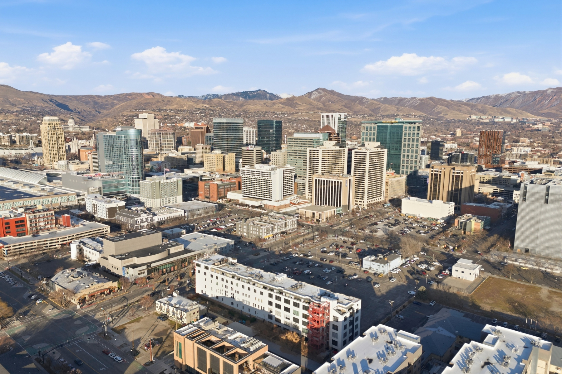 BROADWAY LOFTS - Residential